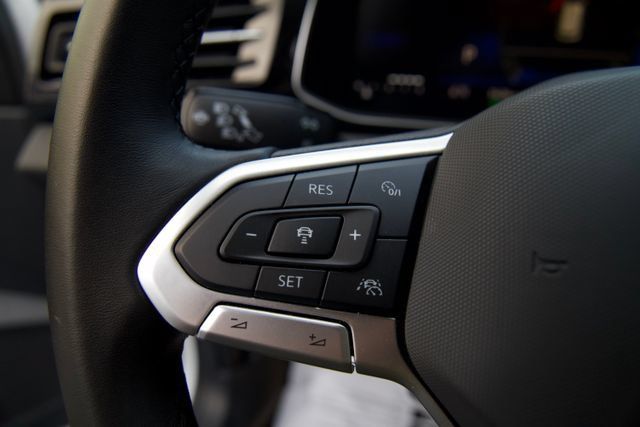 Used 2025 Volkswagen Jetta S FWD image 17