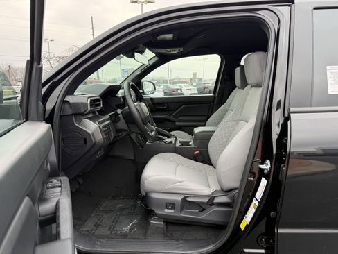 New 2026 Toyota Tacoma SR5 image 8