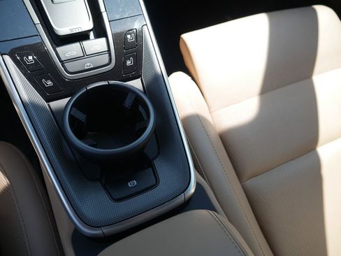 Certified 2022 Porsche 911 Turbo AWD/4WD image 27
