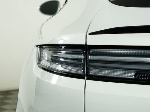 New 2026 Porsche Cayenne Coupe image 12