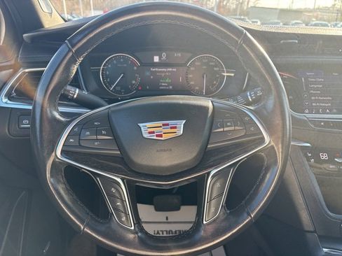 Used 2023 Cadillac XT5 Premium Luxury image 41