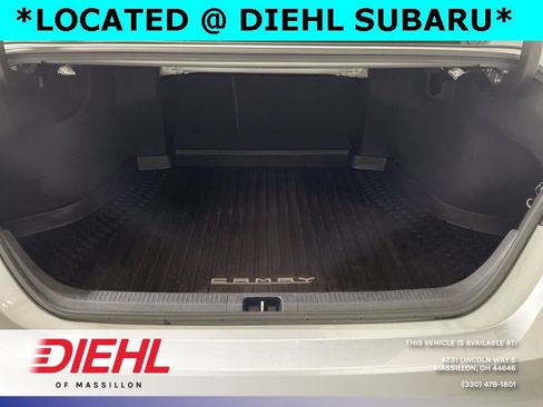 Used 2021 Toyota Camry XLE image 8