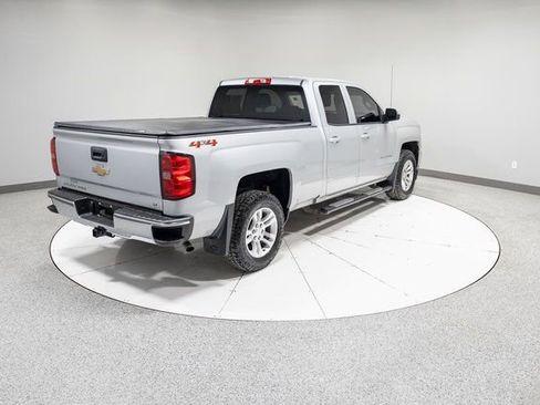 Used 2018 Chevrolet Silverado 1500 LT w/ All Star Edition image 32