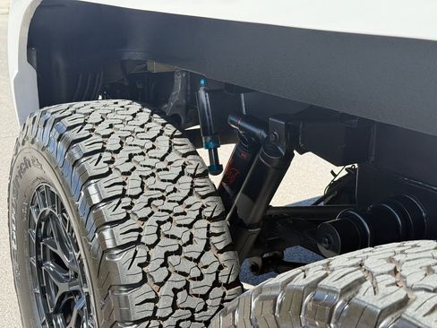 Used 2023 Ford F150 Raptor w/ Equipment Group 802A Raptor R AWD/4WD image 17