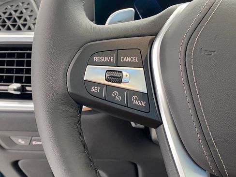 New 2026 BMW X5 xDrive50e w/ Premium Package image 17