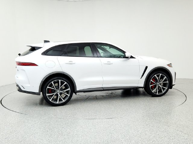Certified 2026 Jaguar F-PACE SVR AWD/4WD image 4