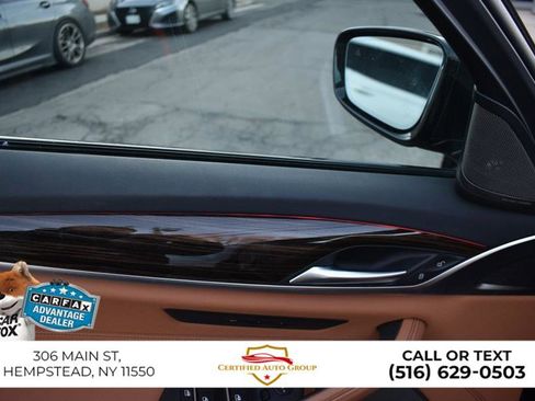 Used 2023 BMW 530e xDrive 530e iPerformance w/ Premium Package image 12