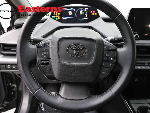 Used 2023 Toyota Prius LE FWD image 10