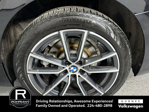 Used 2021 BMW 330i xDrive Sedan w/ Premium Package image 6