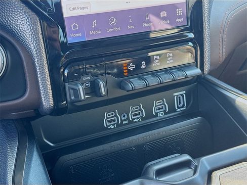 Used 2025 RAM 1500 Limited image 18