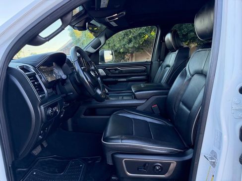 Used 2019 RAM 1500 Limited image 19