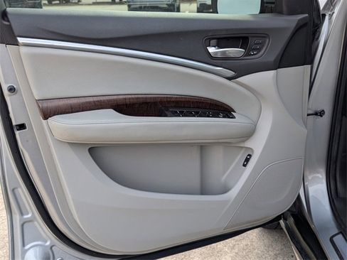 Used 2020 Acura MDX FWD image 10