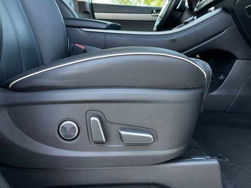 Used 2024 Hyundai Palisade SEL FWD image 29