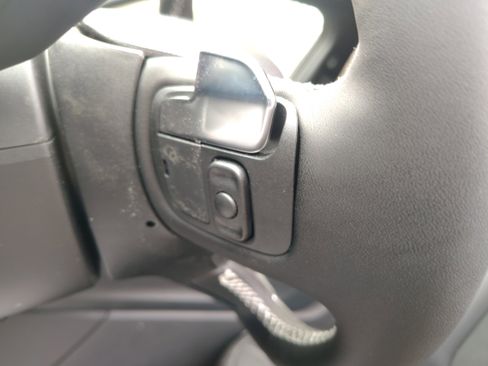 New 2026 Jeep Grand Cherokee Altitude image 26