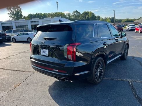 Used 2025 Hyundai Palisade Calligraphy AWD/4WD image 3