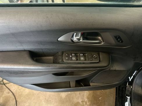 New 2026 Chrysler Pacifica Select FWD image 15