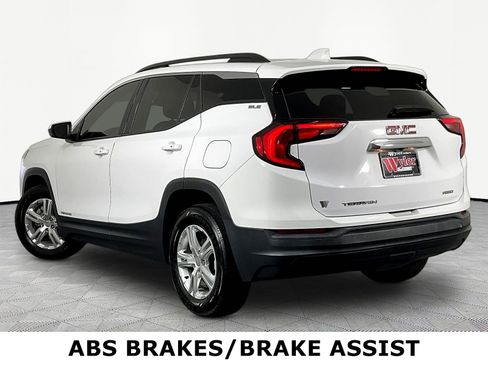 Used 2020 GMC Terrain SLE w/ Driver Convenience Package AWD/4WD image 4