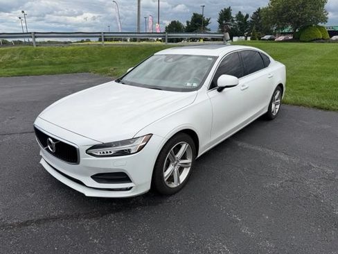 Used 2018 Volvo S90 T5 Momentum w/ Momentum Plus Package AWD/4WD image 4