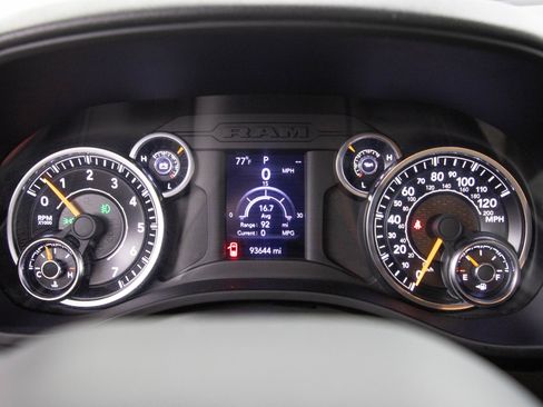 Used 2022 RAM 1500 Big Horn AWD/4WD image 26