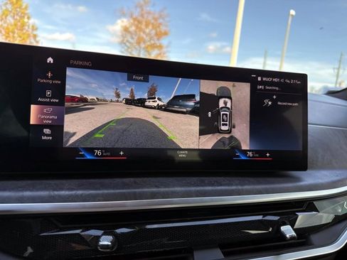 Used 2023 BMW X7 xDrive40i w/ M Sport Package image 27