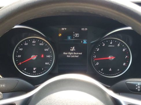 Used 2020 Mercedes-Benz C 300 Sedan image 23