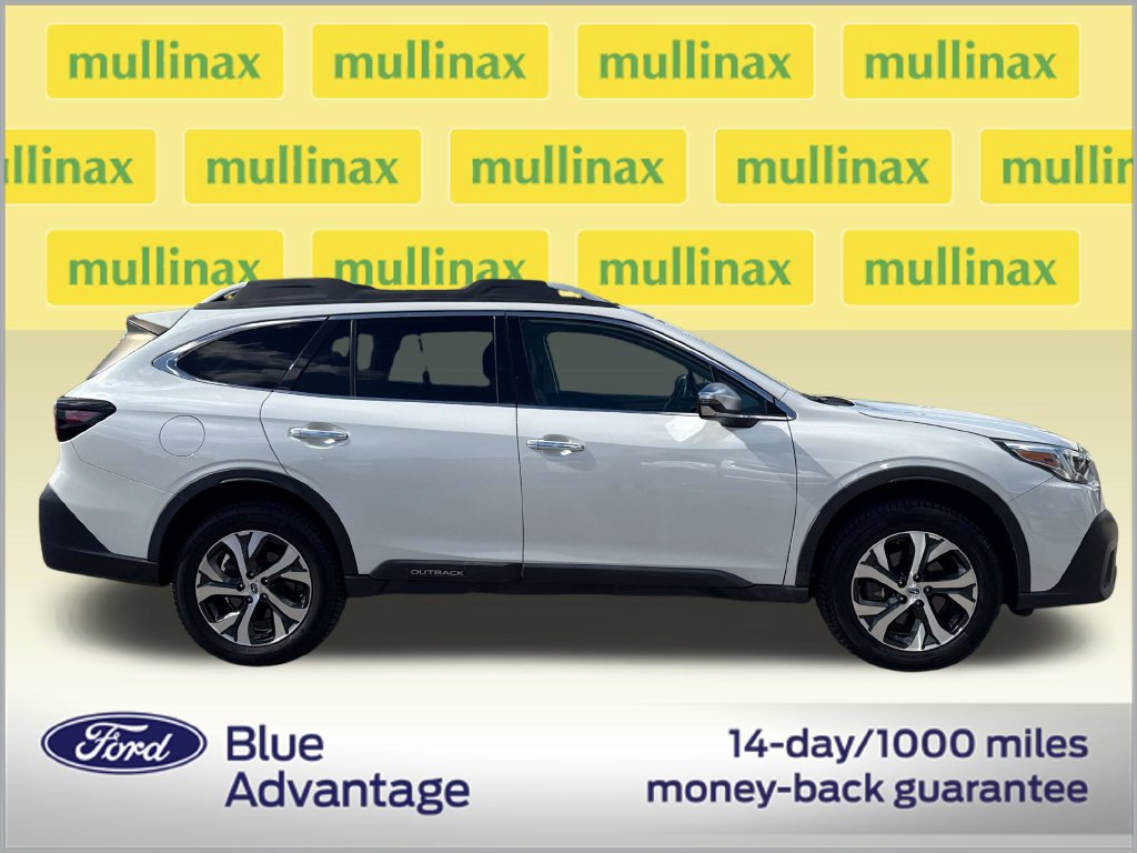 Used 2022 Subaru Outback Touring AWD/4WD image 2