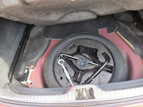 Used 2015 Volvo XC60 T6 R-Design image 37