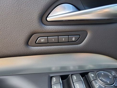 Certified 2023 Cadillac XT4 Premium Luxury w/ Cold Weather Package AWD/4WD image 15