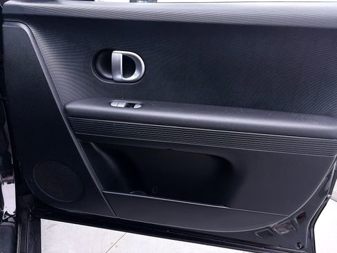 Used 2024 Hyundai Ioniq 5 SE RWD image 34