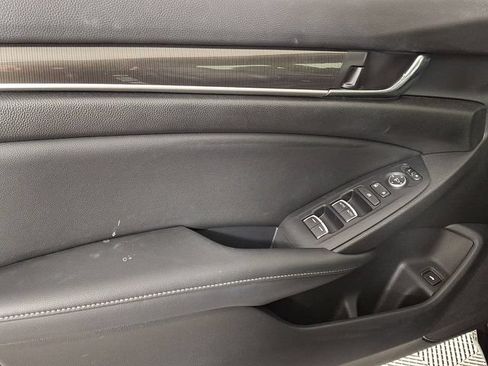 Used 2022 Honda Accord Sport image 12