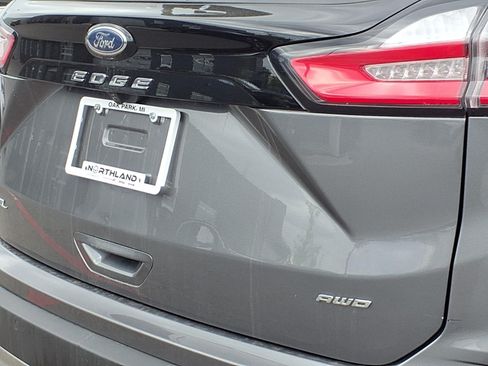 Used 2024 Ford Edge SEL AWD/4WD image 24