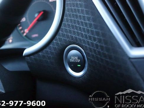 Used 2024 Chevrolet Malibu LT FWD image 25