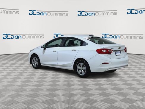 Used 2017 Chevrolet Cruze LS FWD image 6