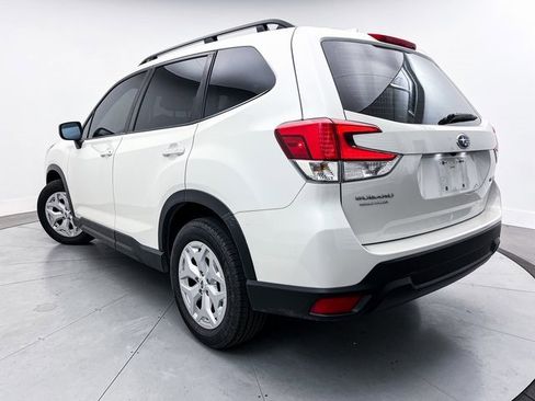 Used 2023 Subaru Forester image 2