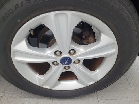 Used 2014 Ford Escape SE FWD image 31