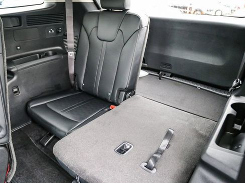 Certified 2026 Kia Sorento EX w/ EX Premium Package AWD/4WD image 18