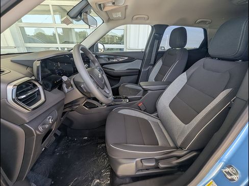 New 2026 Chevrolet TrailBlazer LS w/ LS Convenience Package AWD/4WD image 12