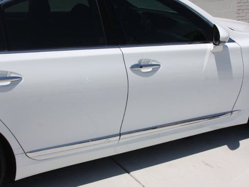 Used 2014 Lexus LS 460 AWD w/ F Sport Package image 9