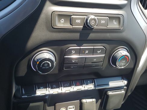 Used 2023 Chevrolet Silverado 1500 Custom w/ LPO, Dark Essentials Package AWD/4WD image 27