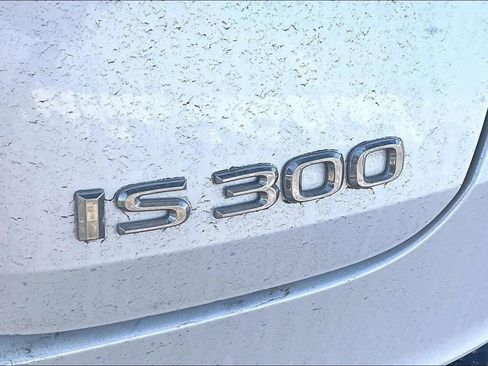 Used 2021 Lexus IS 300 w/ Accessory Package RWD image 20