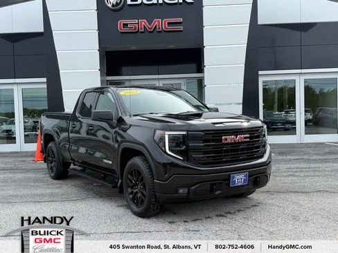 Used 2023 GMC Sierra 1500 Elevation AWD/4WD image 1
