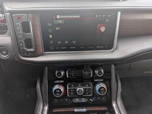 Used 2023 GMC Yukon Denali Ultimate w/ LPO, Floor Liner Package AWD/4WD image 25