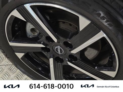 Used 2024 Nissan Sentra SV FWD image 12