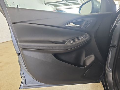 Certified 2022 Buick Encore GX Preferred w/ Cold Weather Comfort Package AWD/4WD image 31
