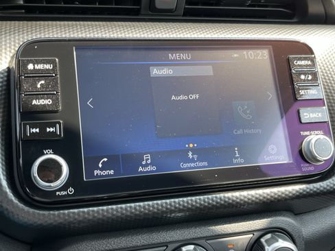 Used 2024 Nissan Kicks SV FWD image 32
