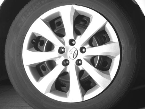 Used 2025 Toyota Corolla LE FWD image 15