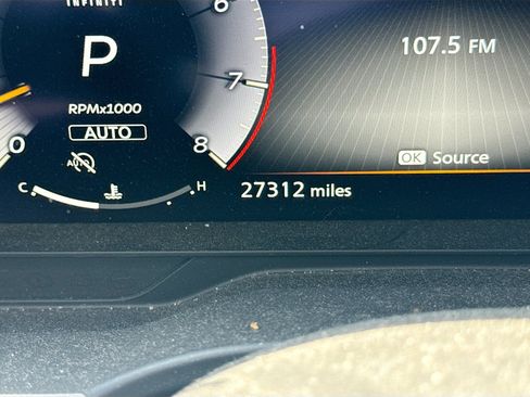 Used 2023 INFINITI QX60 Luxe w/ Performance Audio Package AWD/4WD image 12
