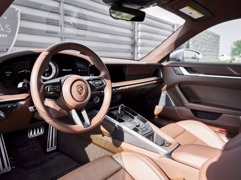 Used 2024 Porsche 911 Turbo S image 2