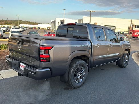 New 2026 Nissan Frontier SV w/ SV Convenience Package image 5