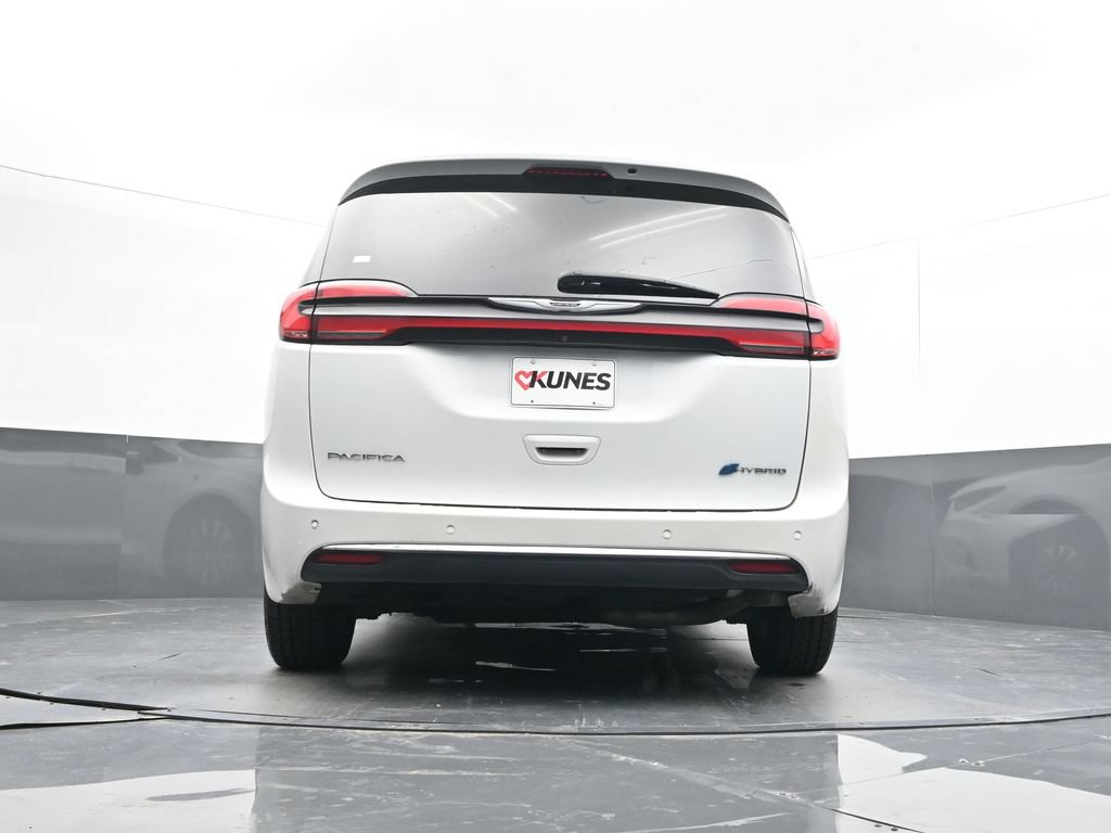 Used 2023 Chrysler Pacifica Limited FWD image 51